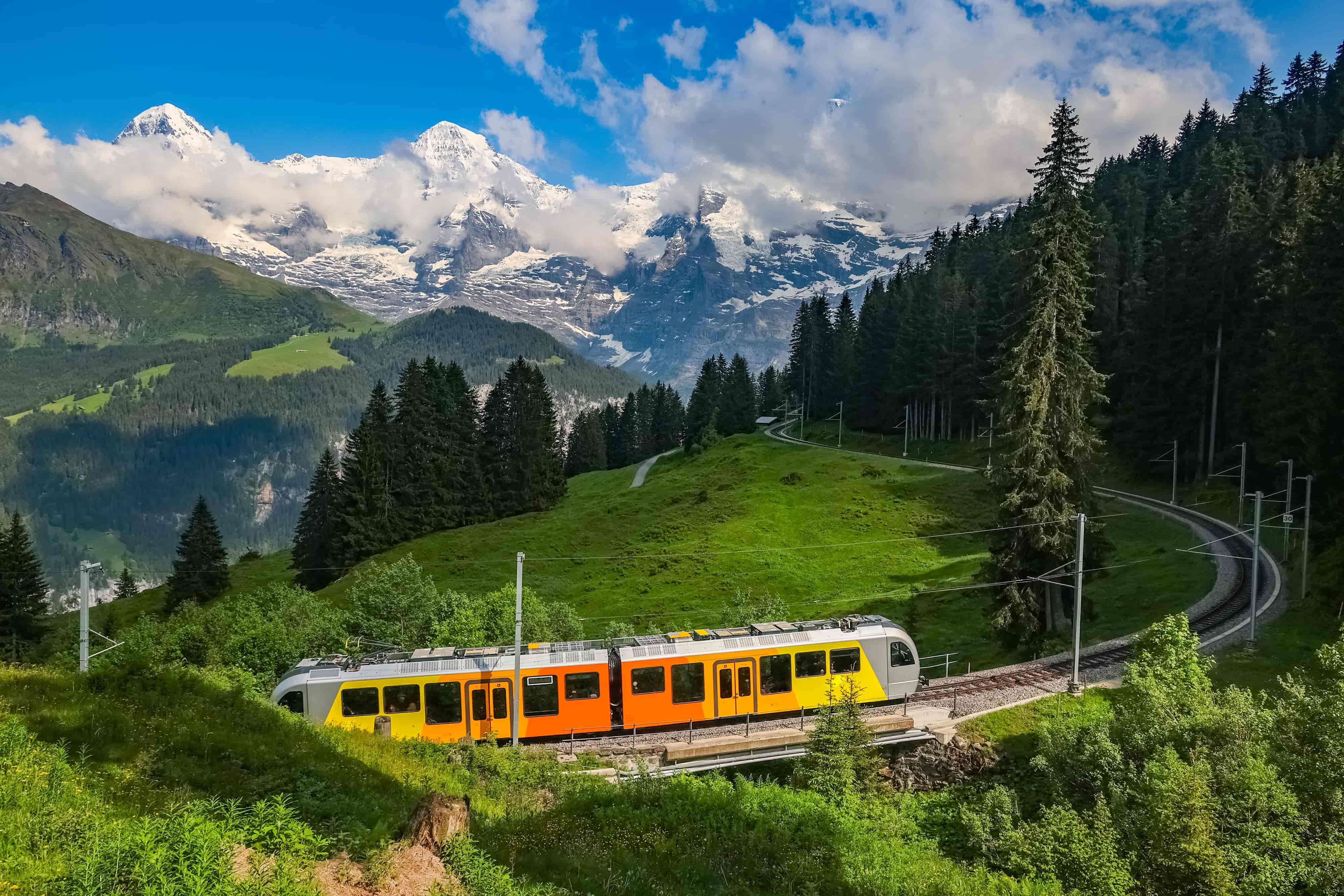 How to Plan an Epic Hiking Trip Using Only Trains?