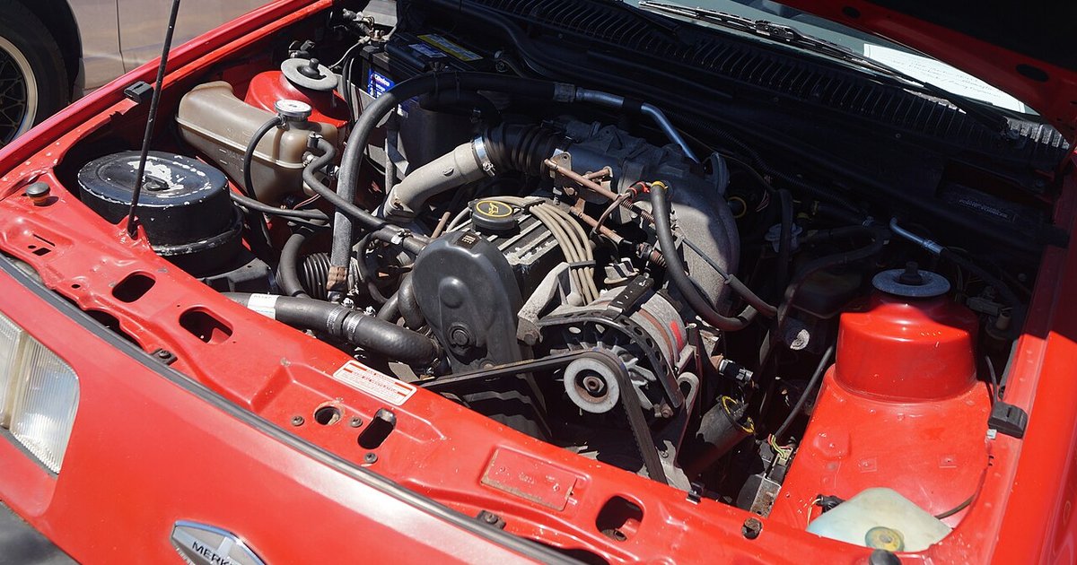 Hybrid vs. Electric vs. Gas: Choosing the Right Engine for Your Needs