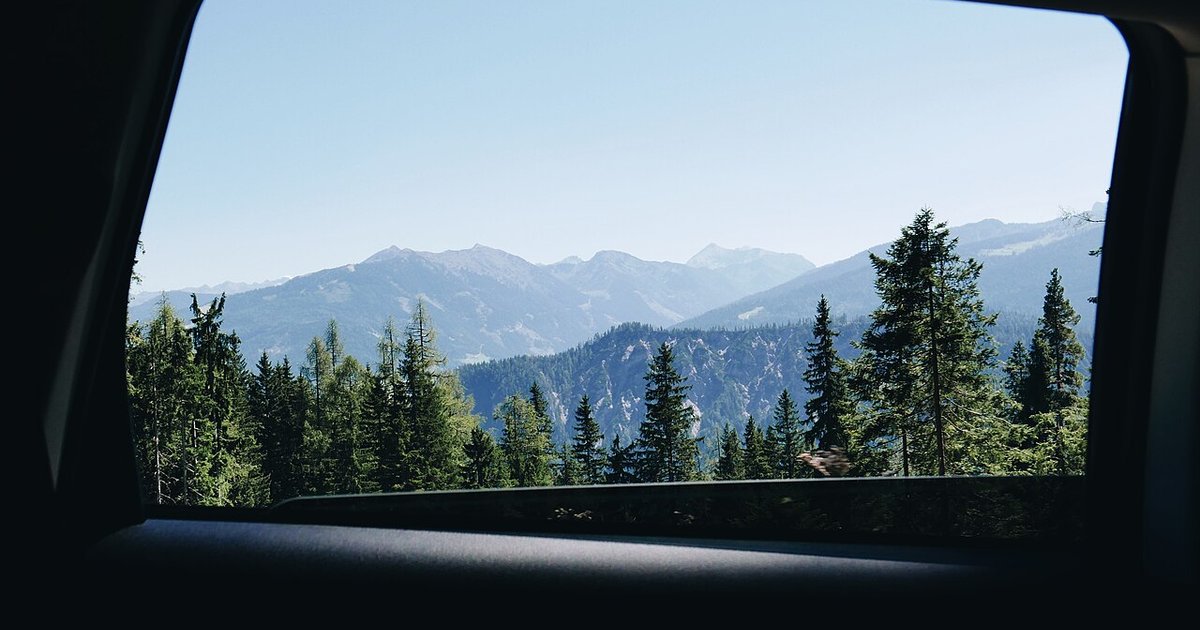 Road Trip Essentials: What to Pack in Your Car for a Long Drive