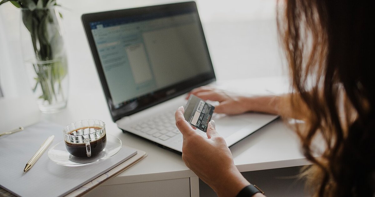 Smart Ways to Compare Prices Before You Buy