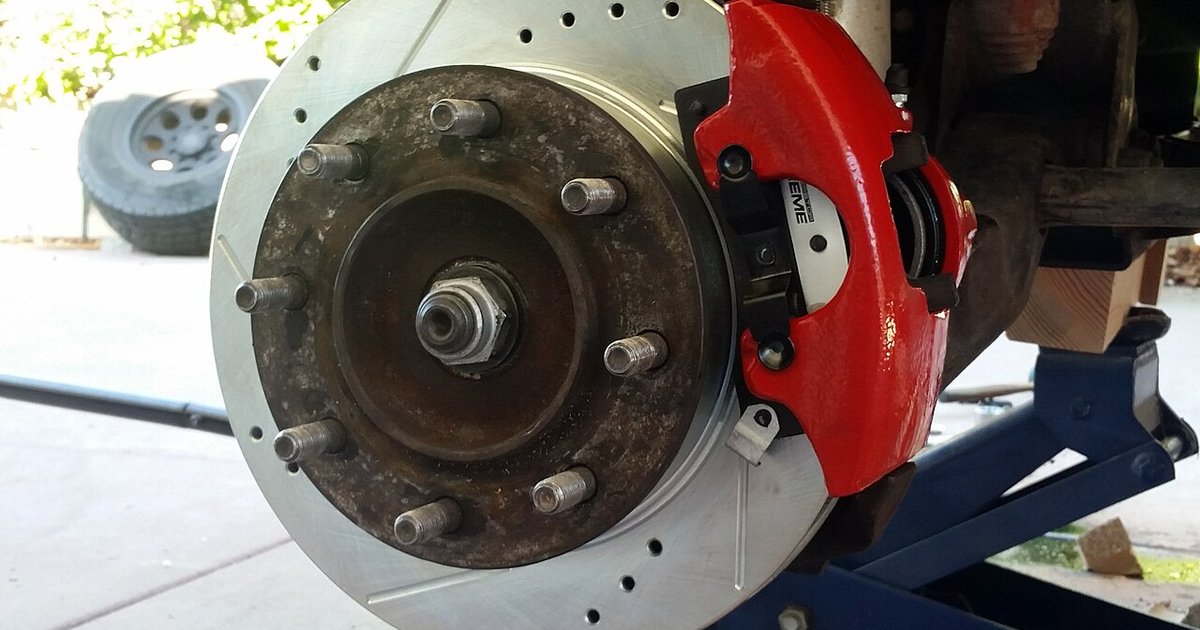When to Replace Your Brake Pads: Warning Signs to Watch For